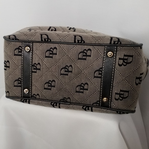 Dooney and Burke Shoulder Bag - Picture 3 of 8